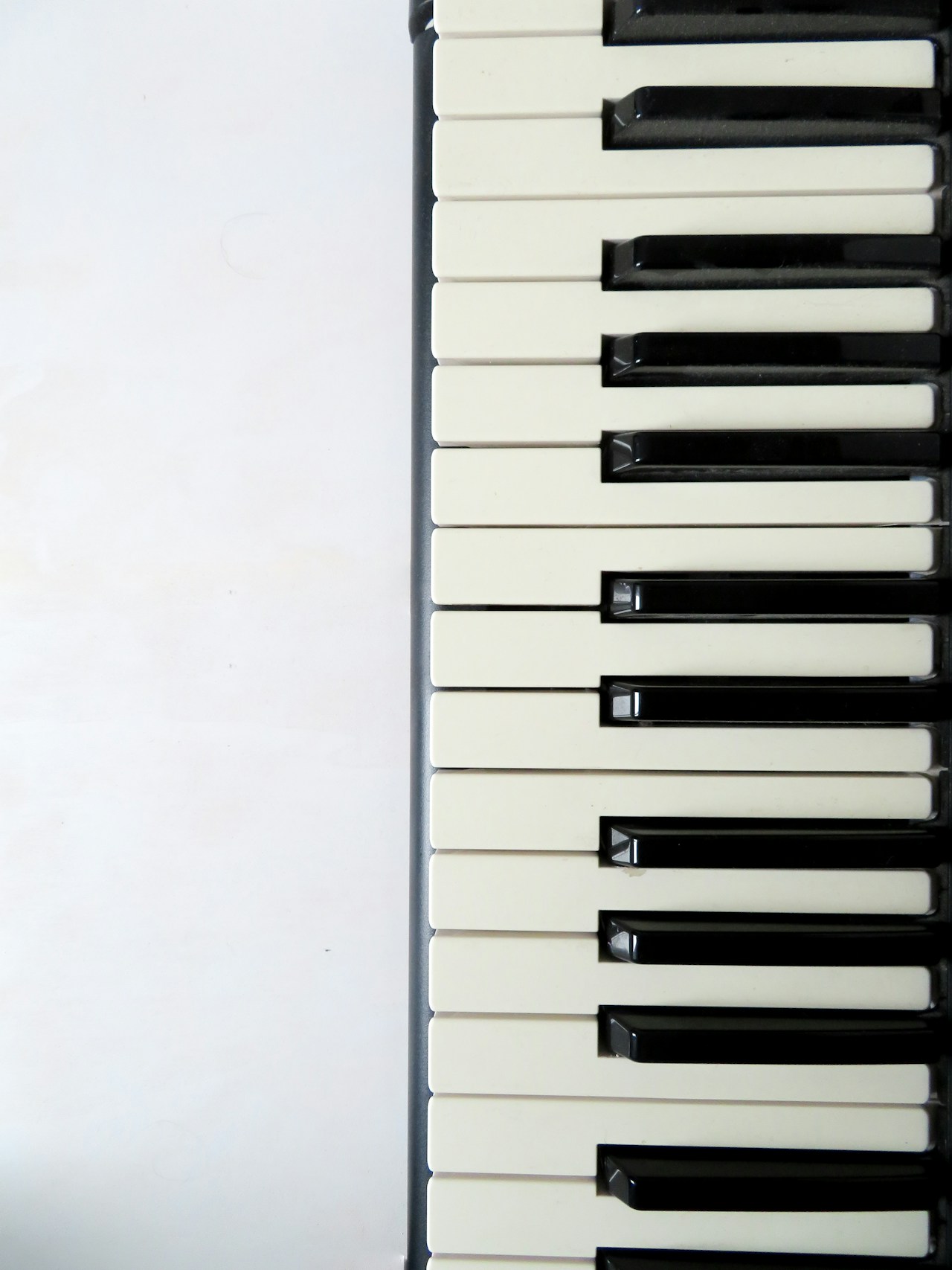 Musik Aufkleber und Gitarren Photo 1538402074774 8e624f3f7e5d