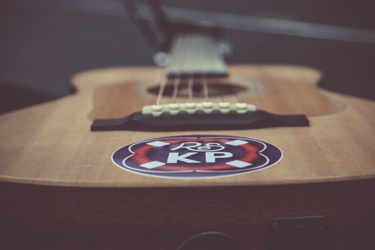 Musik Aufkleber und Gitarren Photo 1556801100 5d3e2defa310